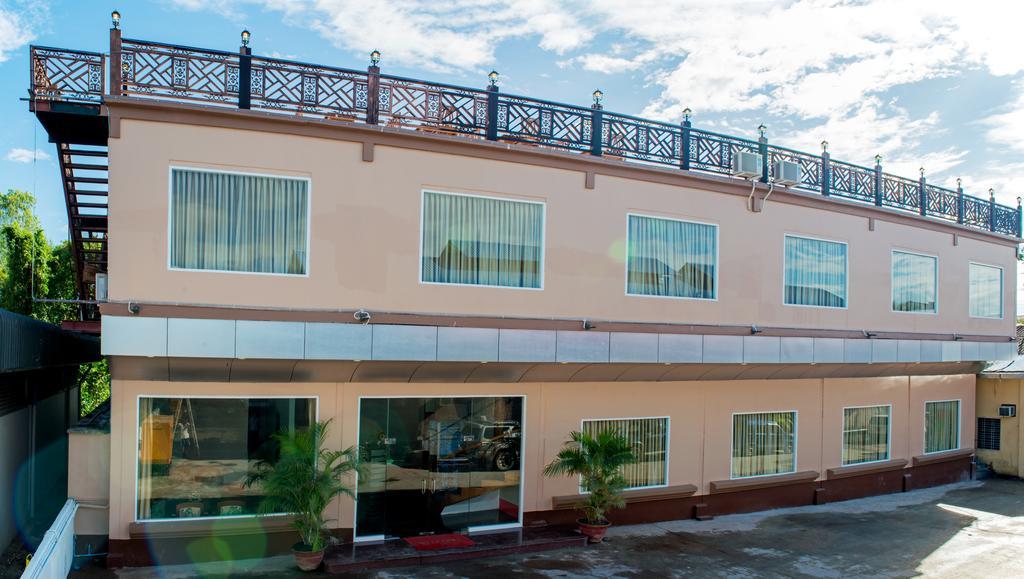 Aung Tha Pyay Hotel 3 Янгон Экстерьер фото